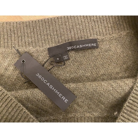 360 CASHMERE Lena One-Shoulder 100% Cashmere Sweater in Olive Size Small NWT - Picture 2 of 7